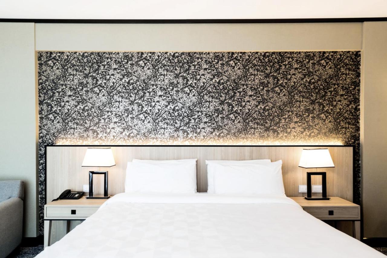 By Ihg Hotel Rosario