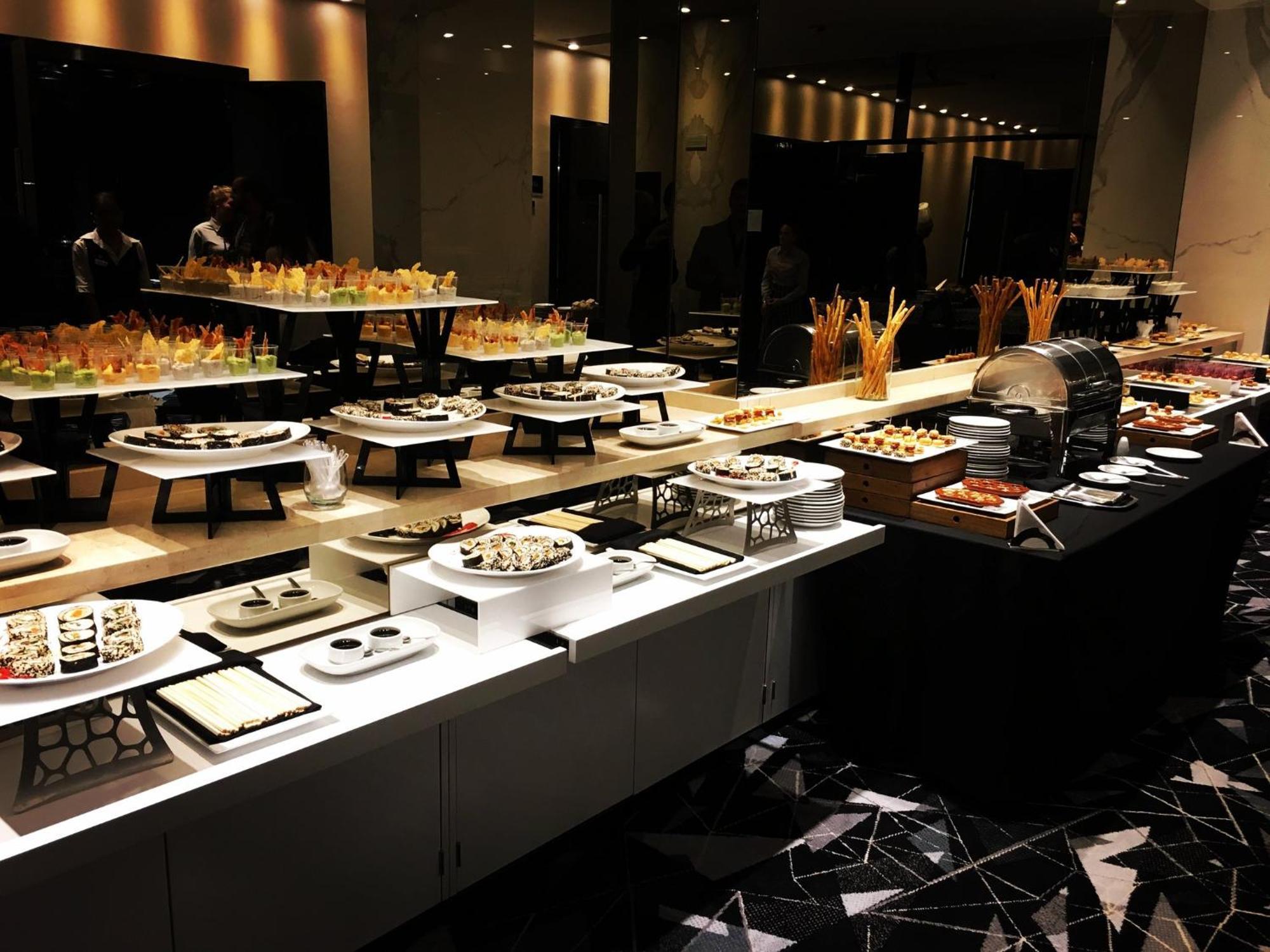 Hotel By Ihg 4*